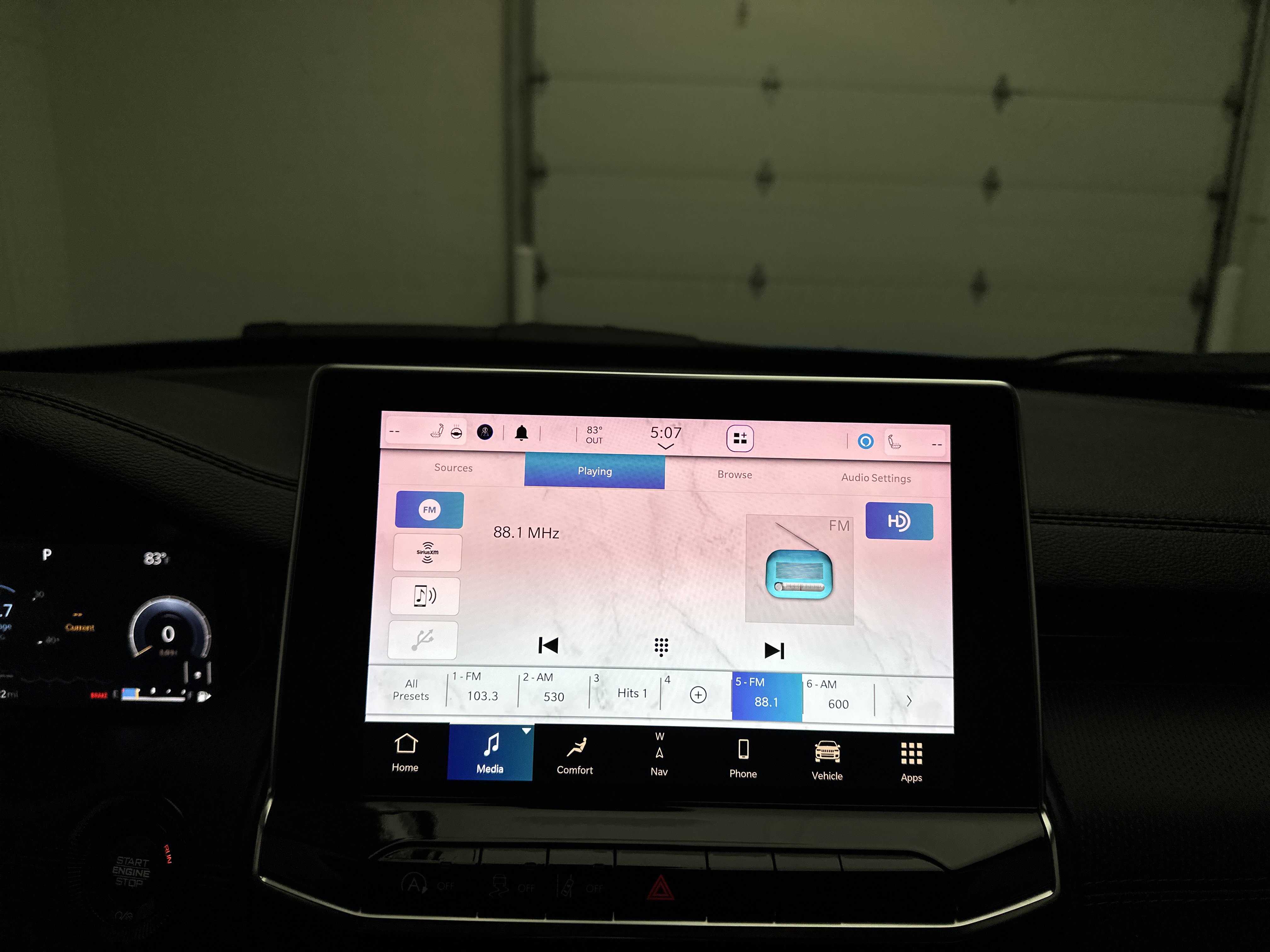 Used 2022 Jeep Compass Trailhawk w/ Trailhawk Elite Group image 32