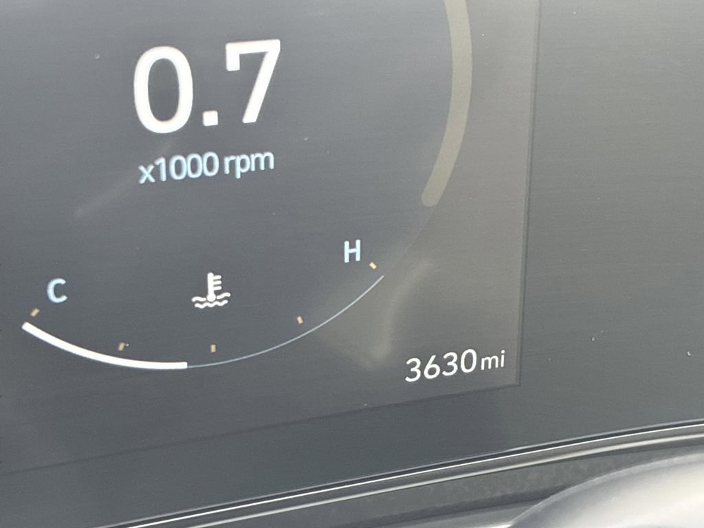 Used 2024 Hyundai Kona Limited image 6