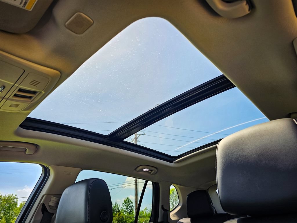 Used 2020 Buick Envision Premium AWD/4WD image 18