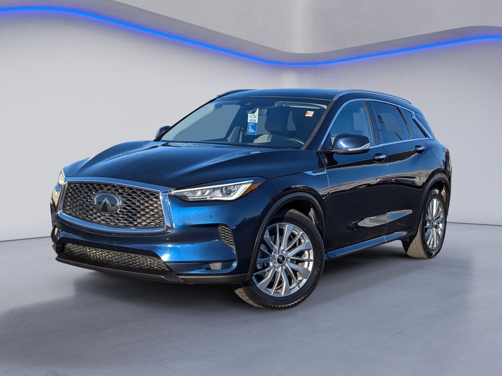 Used 2024 INFINITI QX50 Luxe image 2