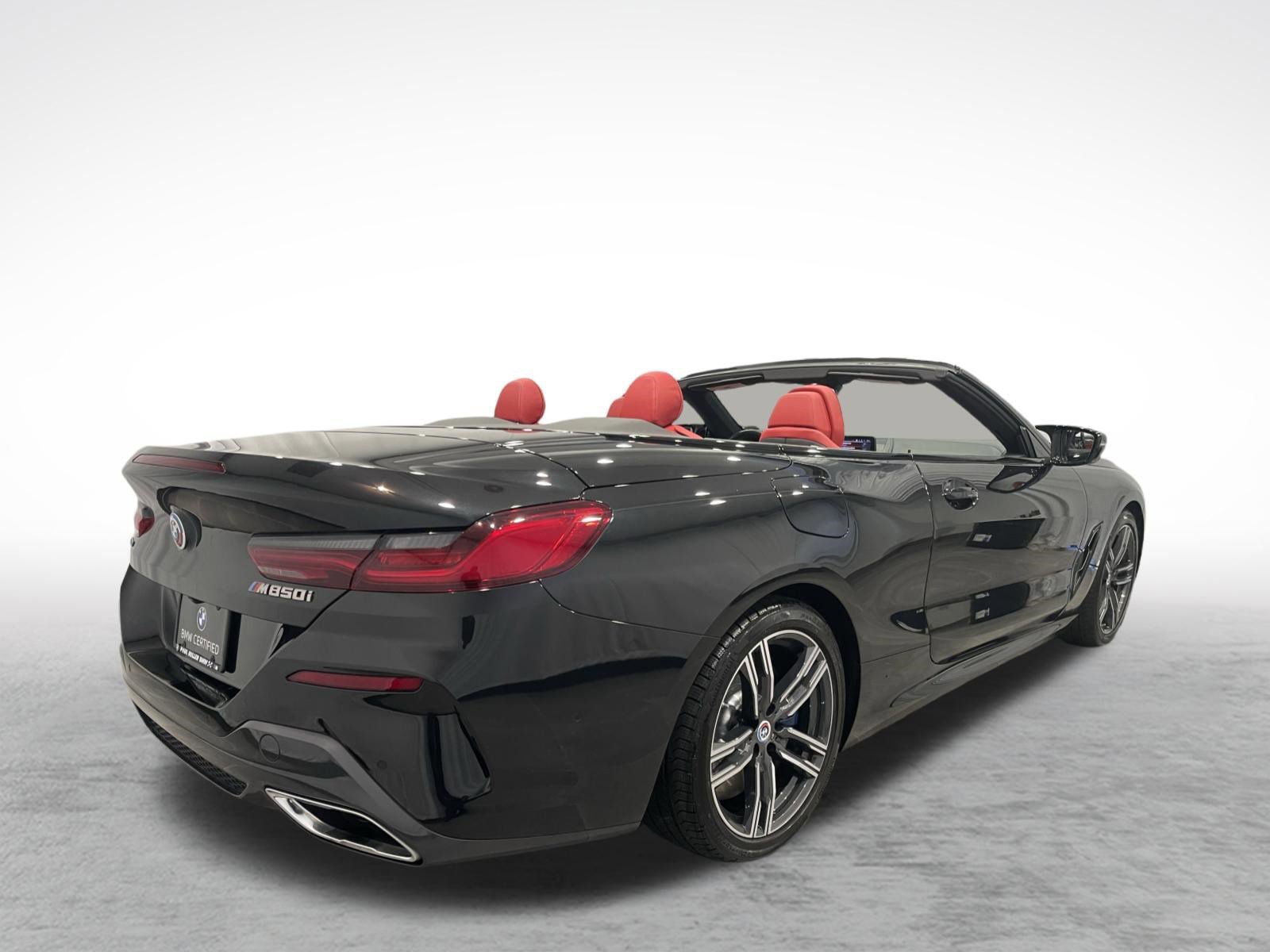 Used 2023 BMW M850i xDrive Convertible image 11