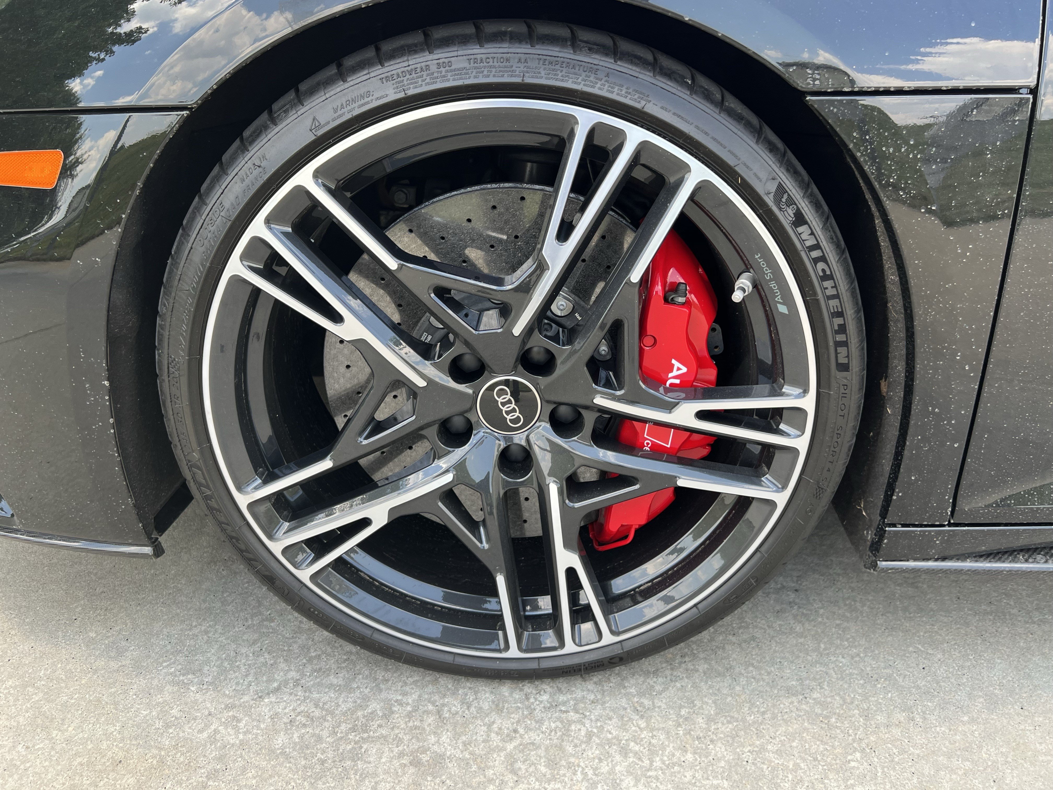 Used 2023 Audi R8 V10 performance AWD/4WD image 13