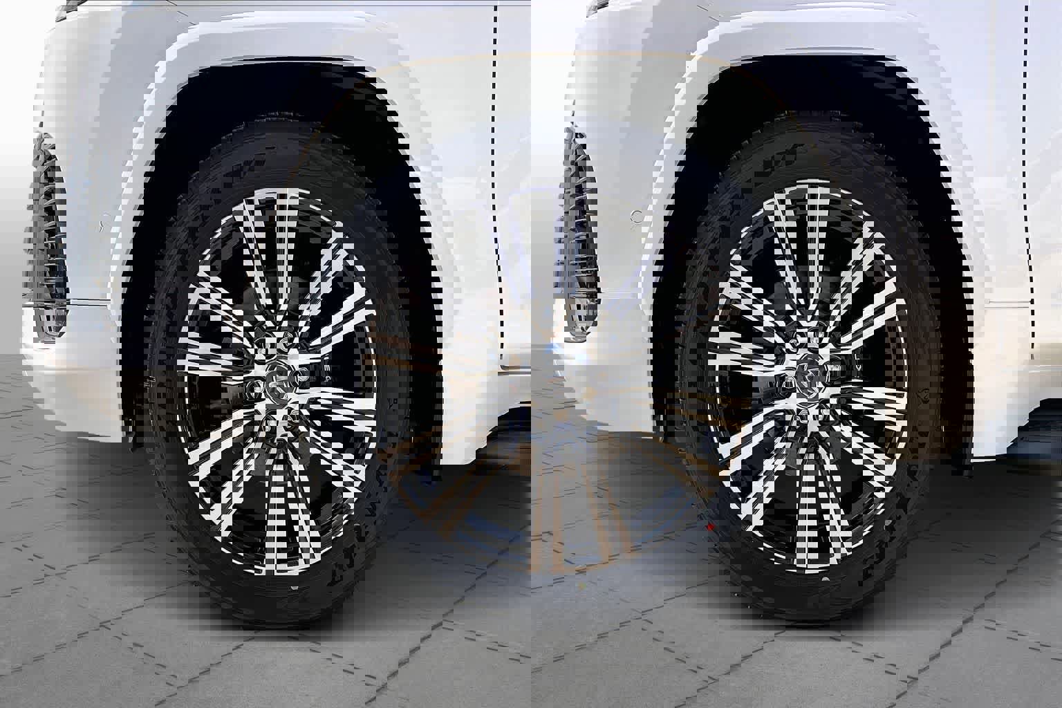 New 2026 Lexus LX 700h Luxury image 20