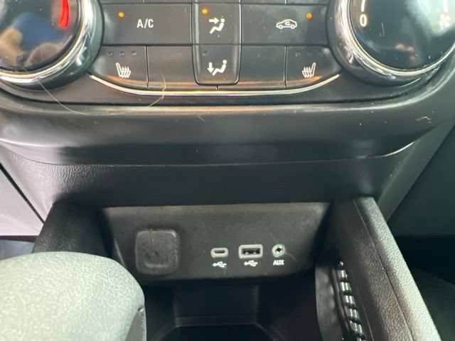 Used 2023 Chevrolet TrailBlazer LT FWD image 26