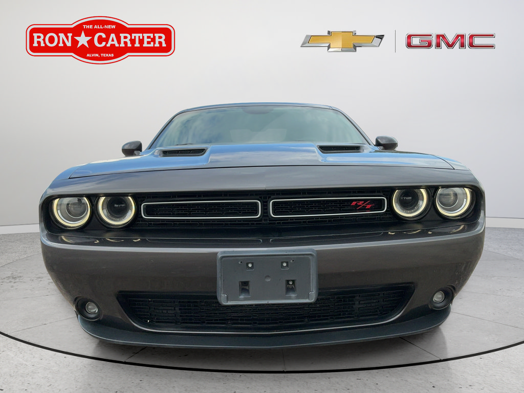 Used 2016 Dodge Challenger R/T Plus RWD image 2