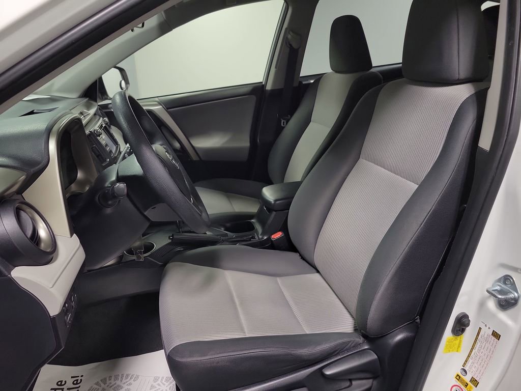 Used 2015 Toyota RAV4 LE image 13