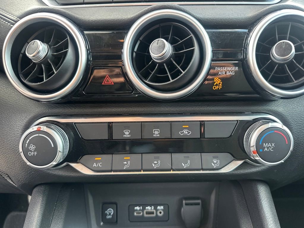 Used 2024 Nissan Sentra SV image 17