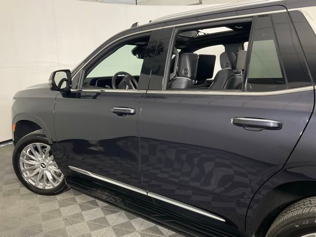 Certified 2024 Cadillac Escalade Premium Luxury image 33