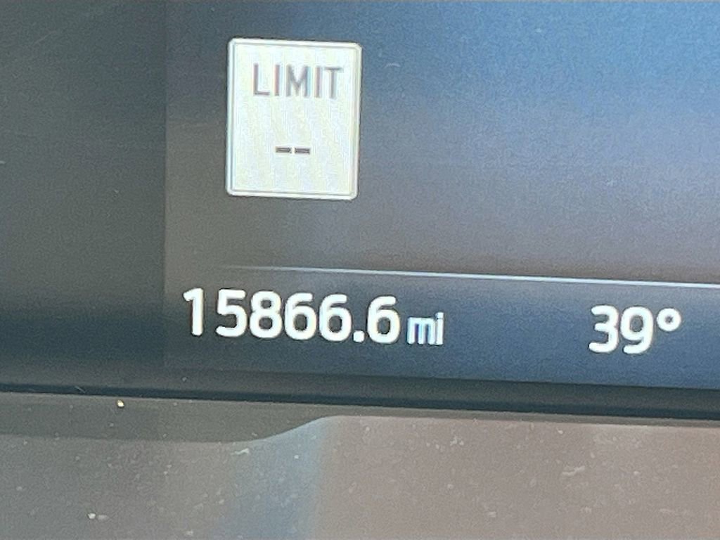 Used 2025 Ford Maverick Tremor AWD/4WD image 12