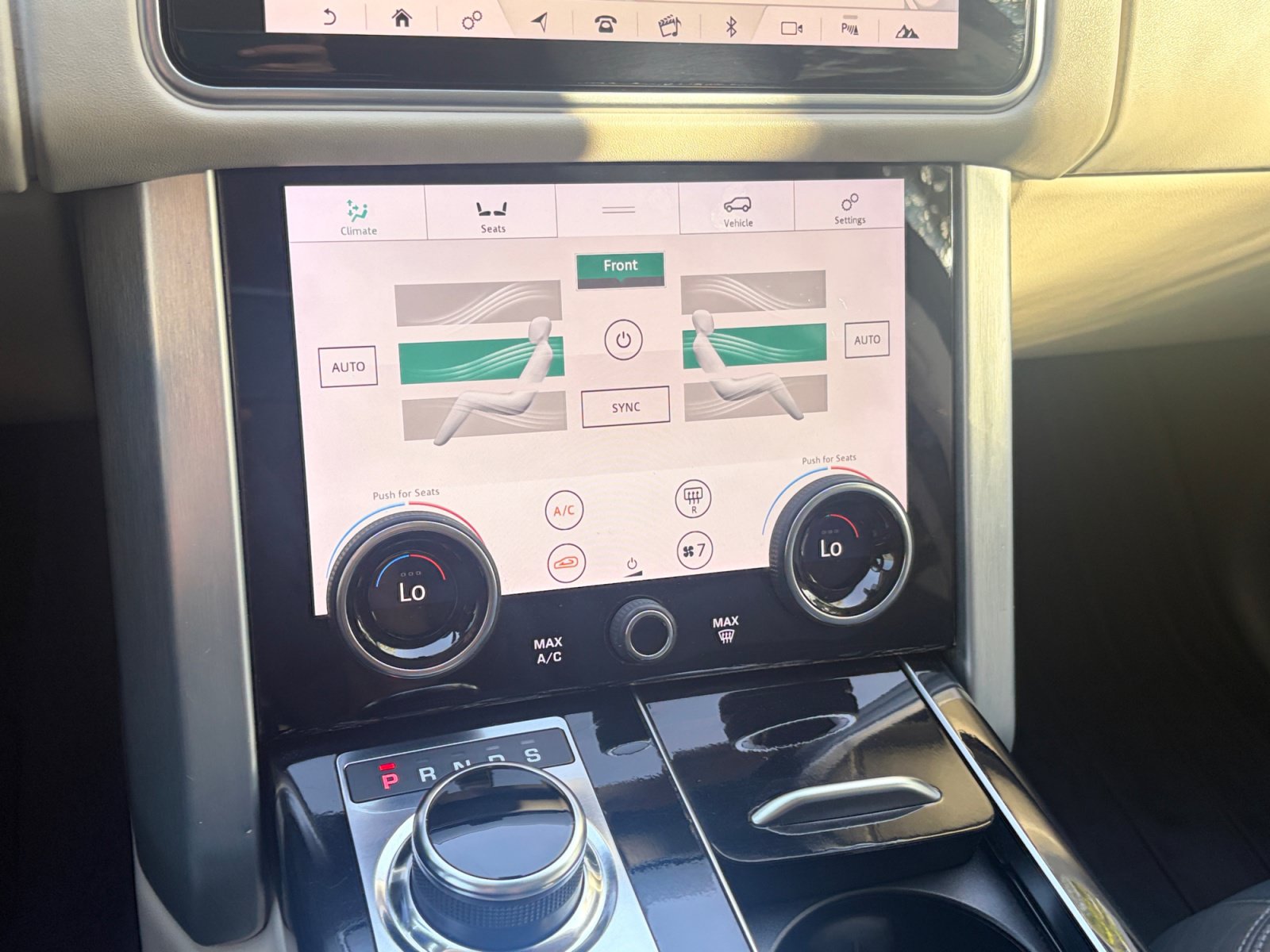 Used 2019 Land Rover Range Rover Supercharged AWD/4WD image 24