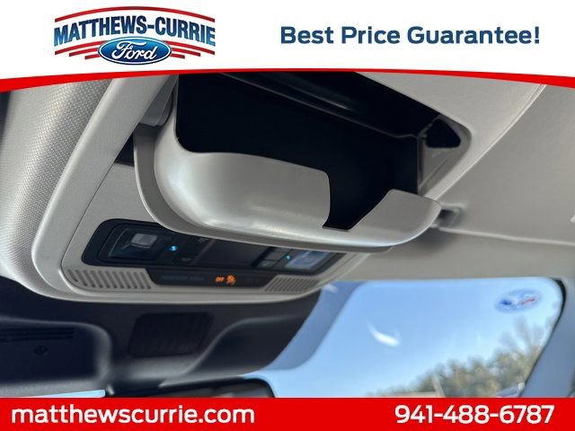 New 2026 Ford Expedition Active image 24