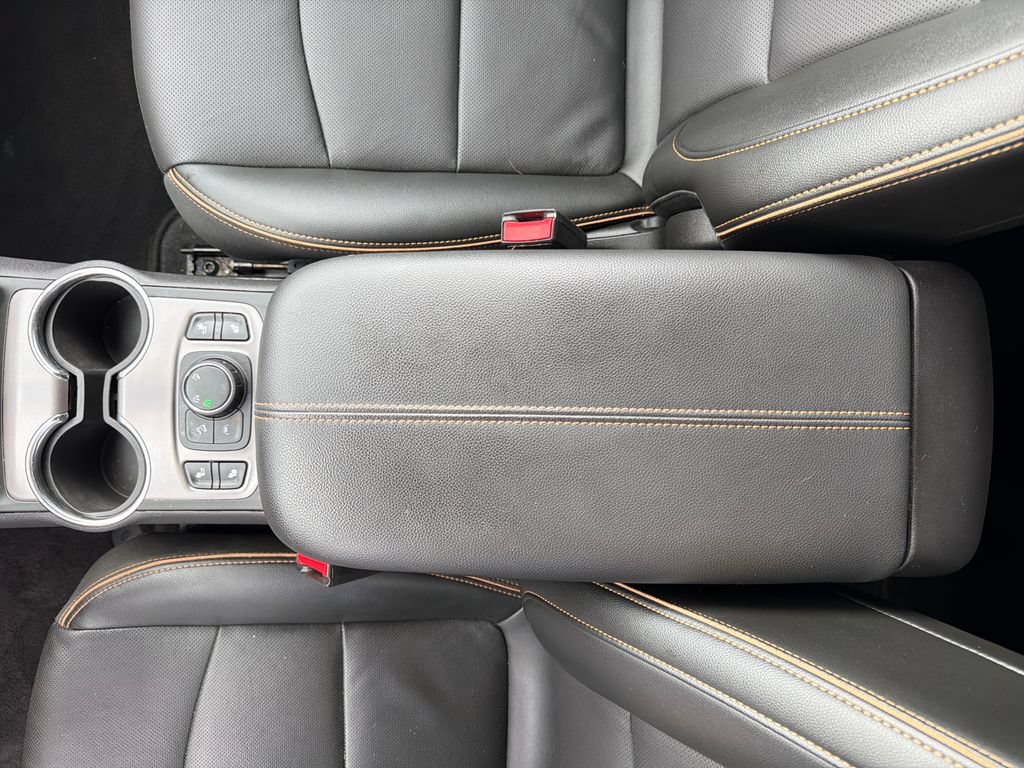 Certified 2024 GMC Terrain AT4 AWD/4WD image 26