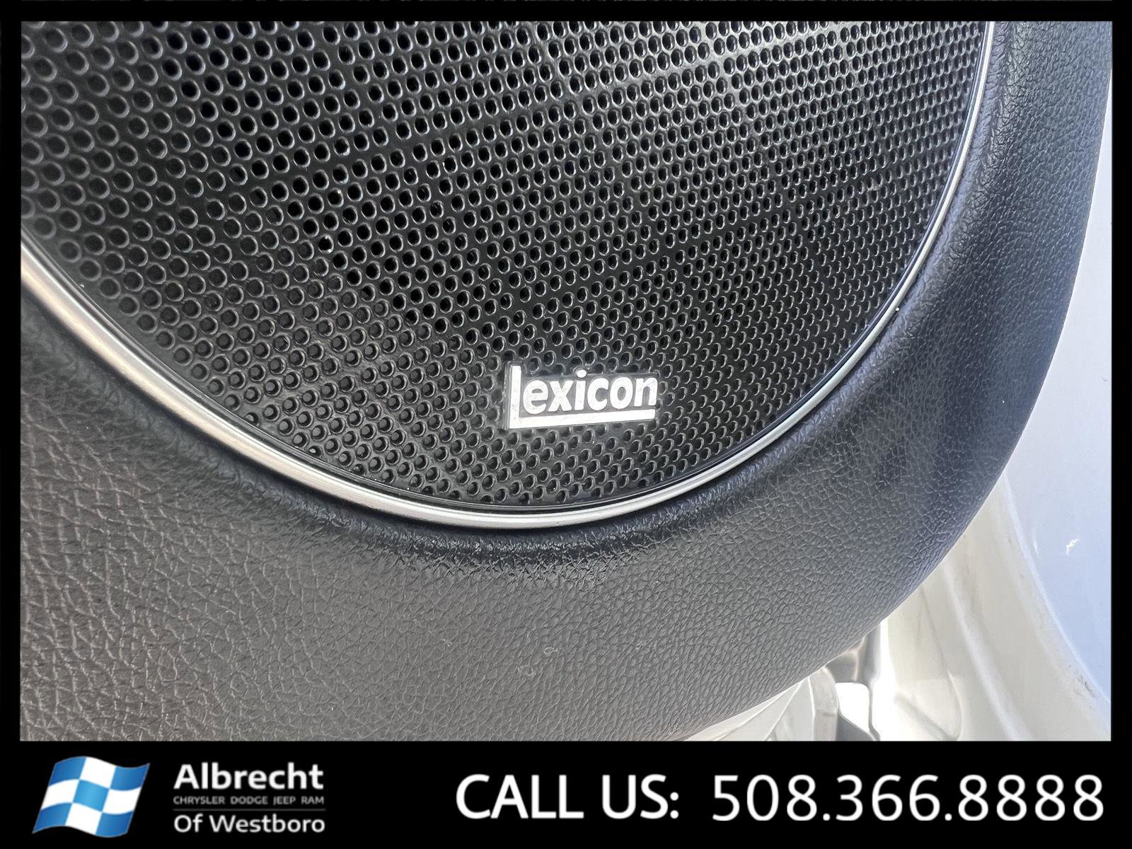 Used 2022 Genesis GV70 2.5T w/ Select Package image 32