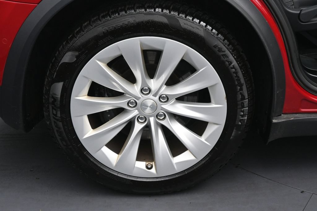 Used 2016 Tesla Model X 90D AWD/4WD image 9