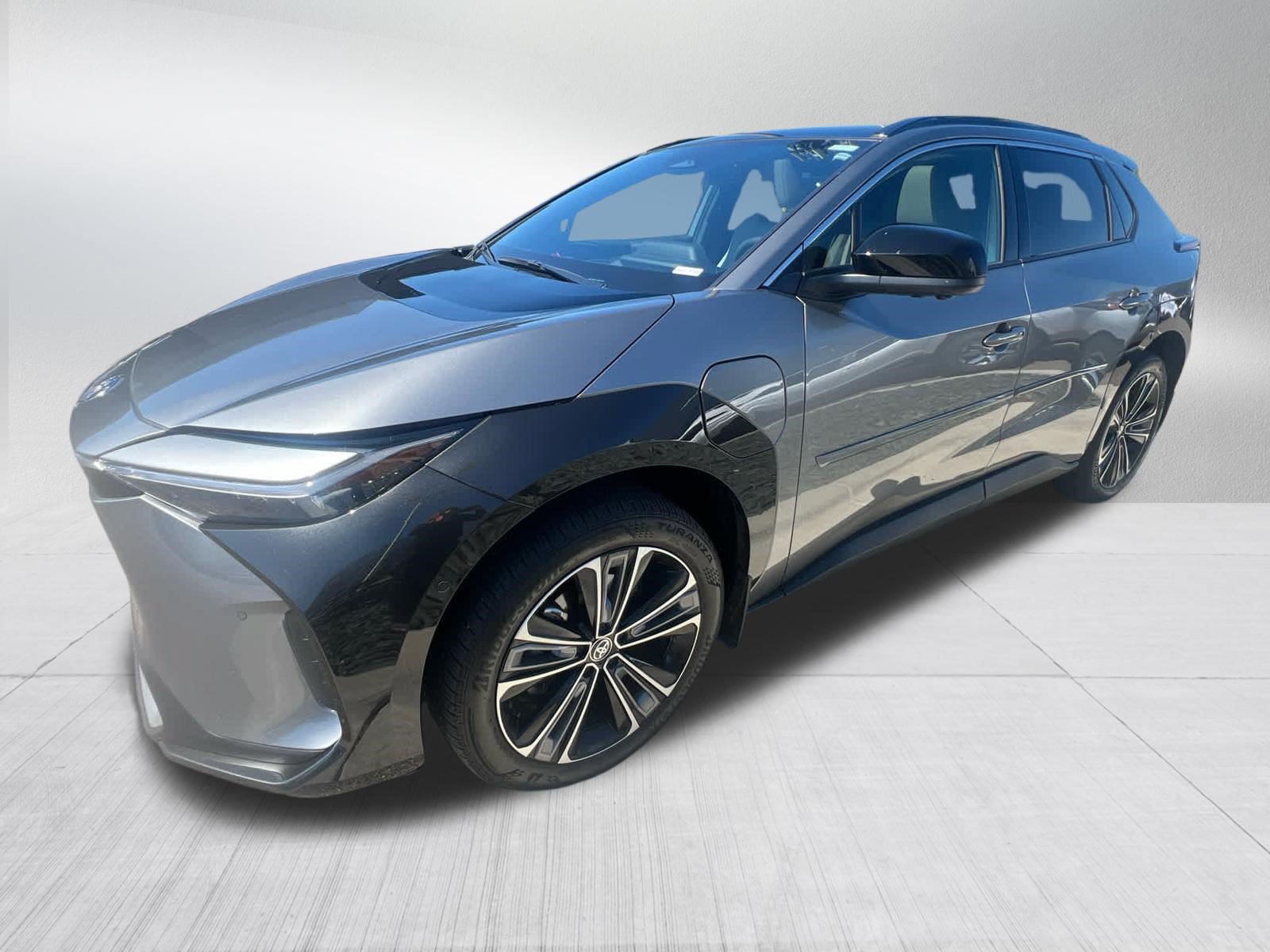 Used 2024 Toyota bZ4X AWD w/ Weather Package image 4