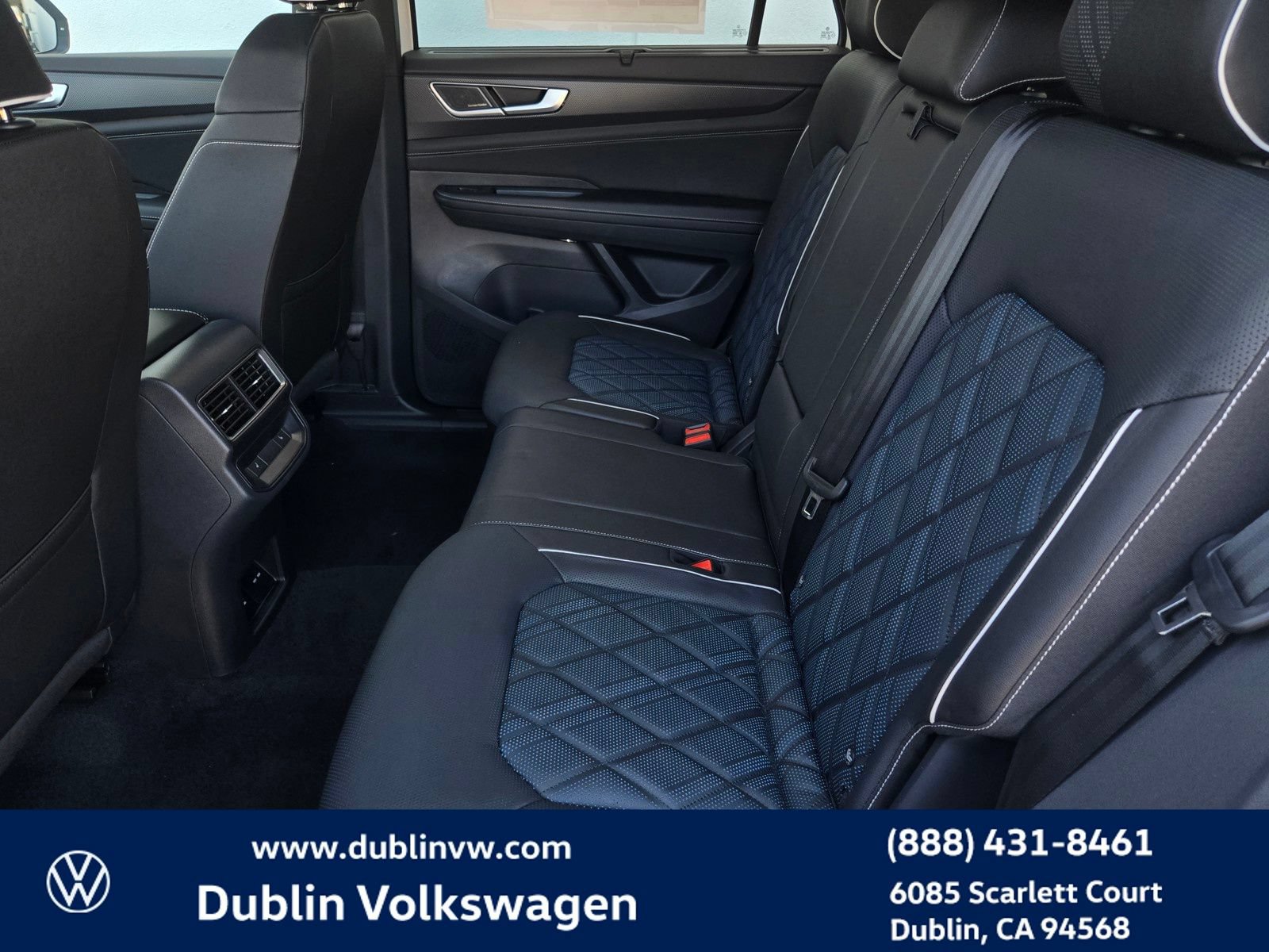 New 2026 Volkswagen Atlas Cross Sport SEL Premium R-Line AWD/4WD image 10