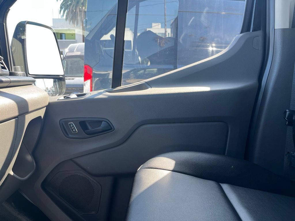 Used 2023 Ford Transit 250 148 High Roof Extended w/ Load Area Protection Package RWD image 19