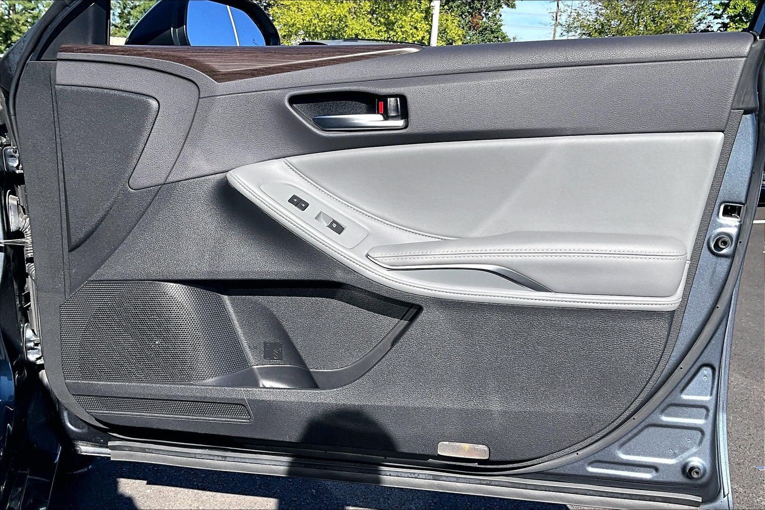 Used 2019 Toyota Avalon XLE w/ Moonroof Package FWD image 23