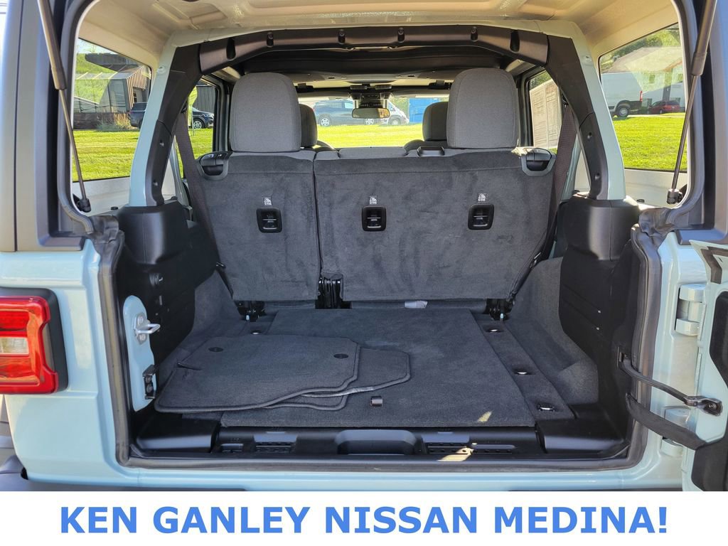 Used 2024 Jeep Wrangler Unlimited Rubicon image 40