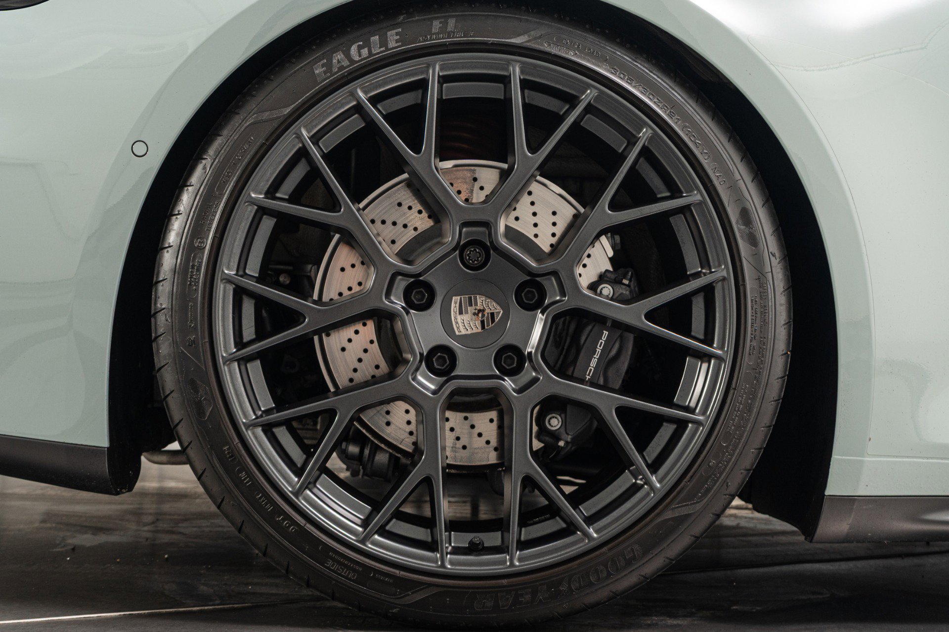 Used 2025 Porsche 911 Carrera image 47