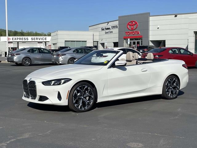 Used 2025 BMW 430i Convertible w/ Premium Package RWD image 11