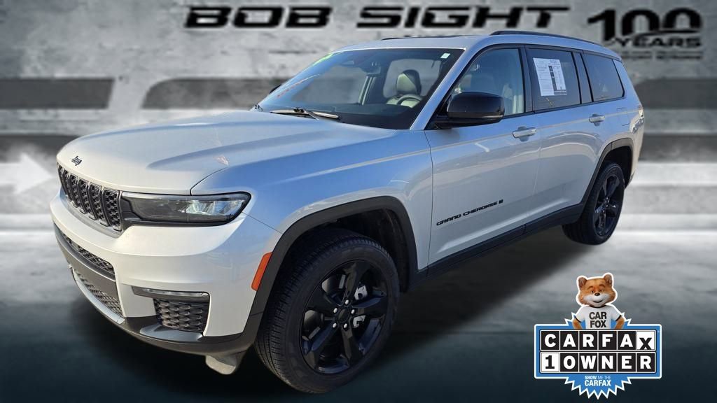 Used 2024 Jeep Grand Cherokee L Limited w/ Black Appearance Package image 1