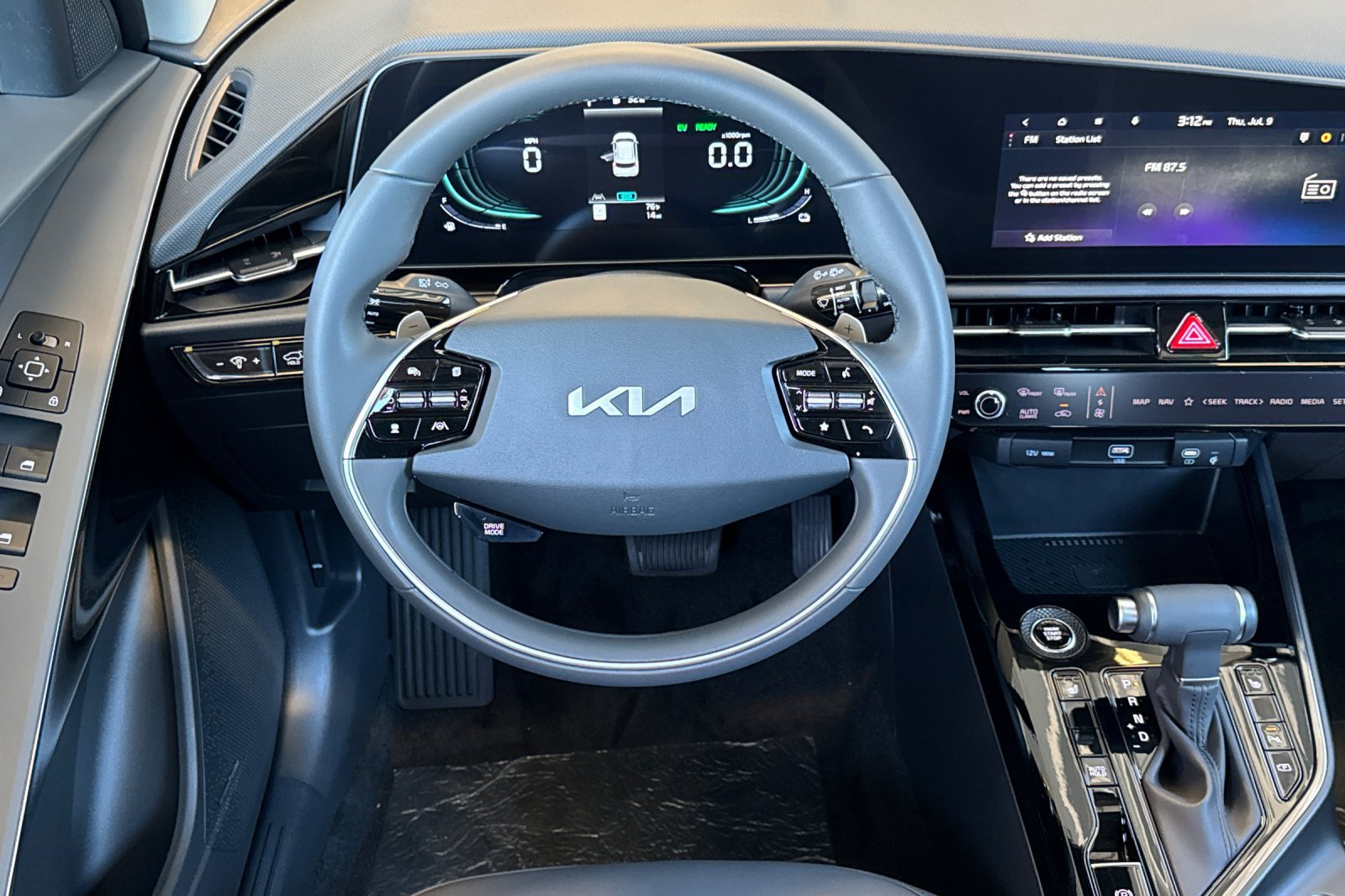 New 2026 Kia Niro EX w/ EX Premium Package FWD image 14