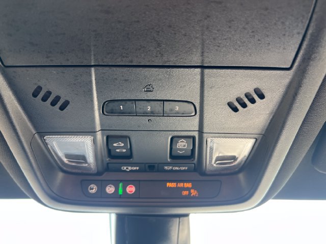 Used 2024 Cadillac XT6 Luxury w/ LPO, Floor Liner Package AWD/4WD image 34