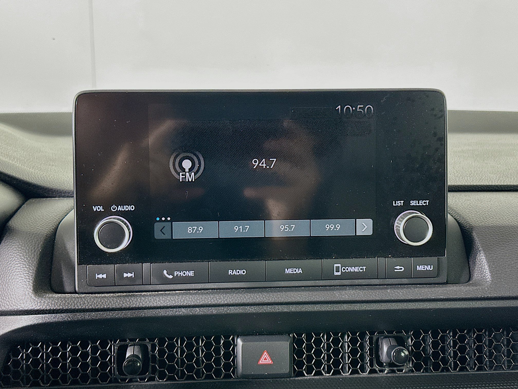 Used 2025 Honda CR-V LX image 19