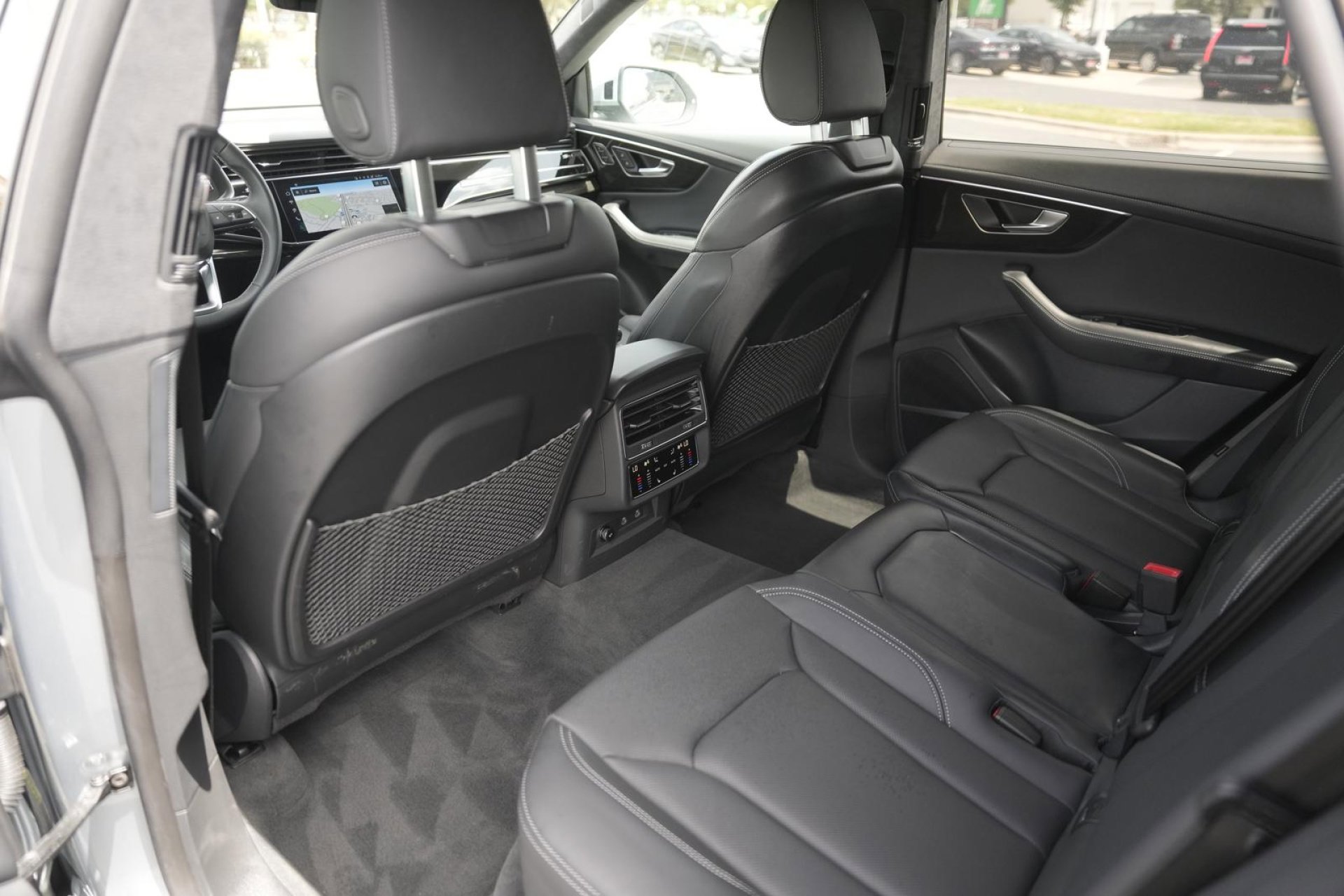 Certified 2025 Audi Q8 Prestige w/ Prestige Package image 27