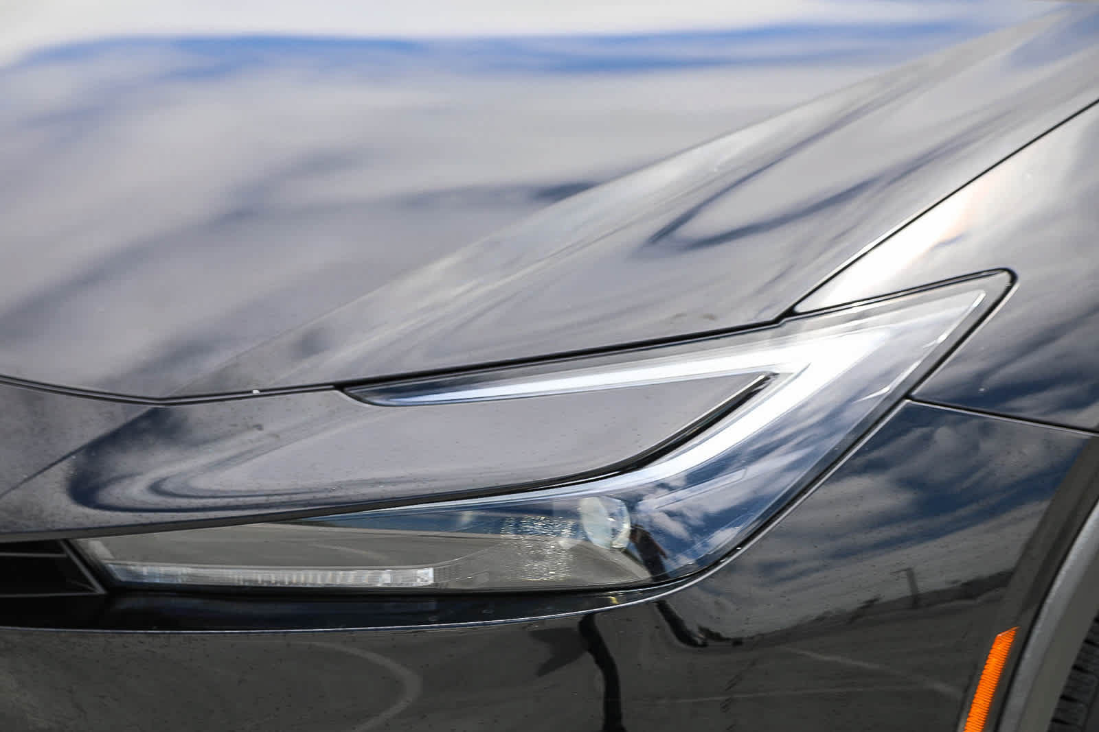 Used 2023 Toyota Prius LE FWD image 8