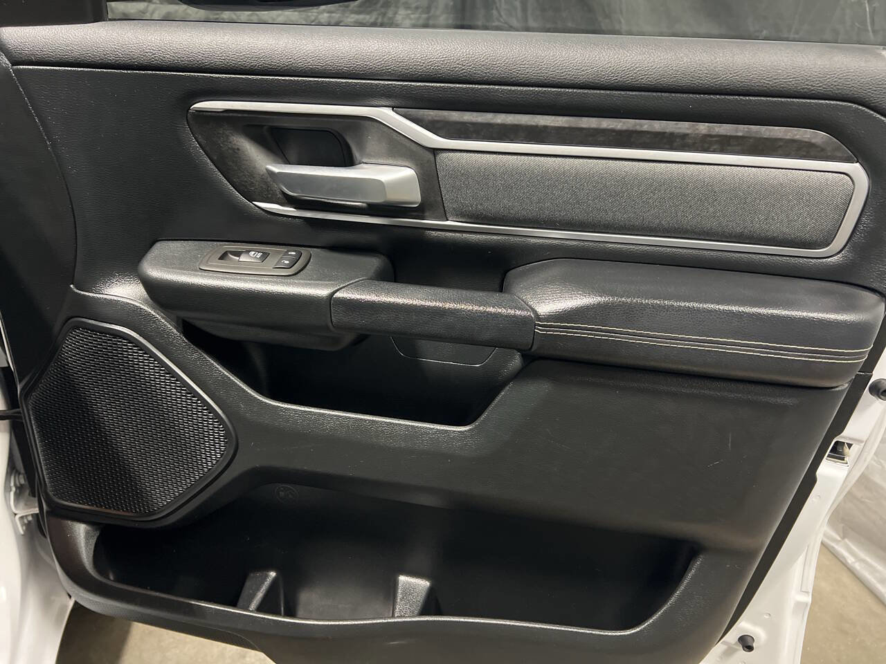 Used 2021 RAM 1500 Big Horn image 12