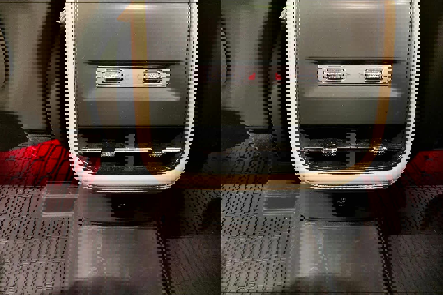 Used 2024 Lincoln Nautilus Reserve w/ Equipment Group 203A image 35