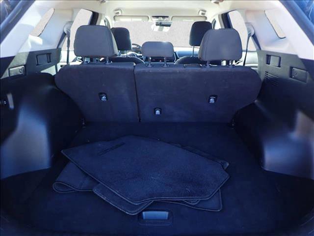 Used 2024 Kia Sportage LX image 8