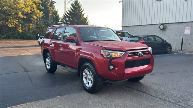 Used 2024 Toyota 4Runner SR5 image 28
