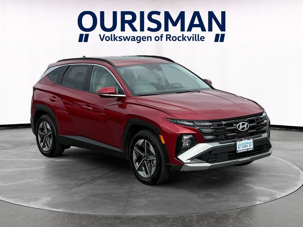 Used 2025 Hyundai Tucson SEL FWD image 1