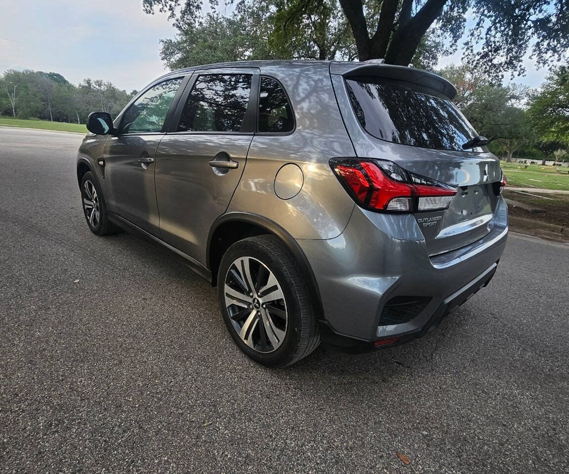 Used 2022 Mitsubishi Outlander Sport FWD image 4