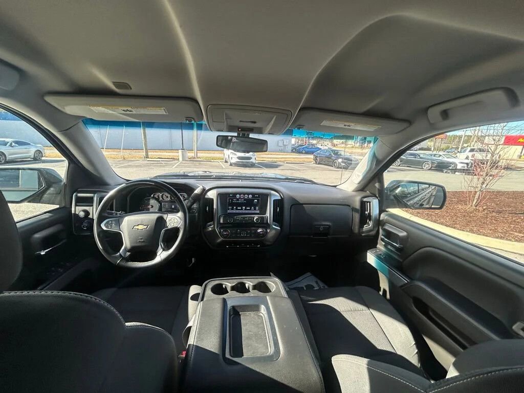 Used 2018 Chevrolet Silverado 1500 LT w/ All Star Edition AWD/4WD image 25