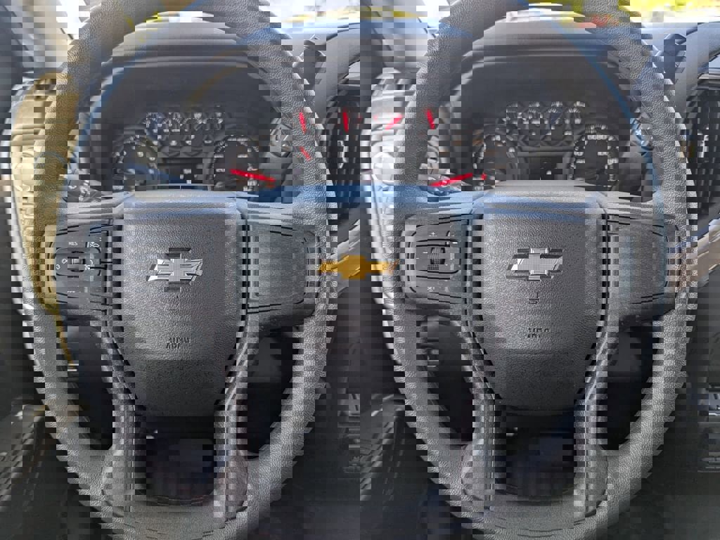 Certified 2025 Chevrolet Silverado 1500 W/T w/ Z71 Off-Road Package image 11