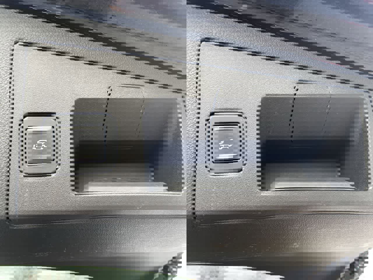 Used 2019 Cadillac XT5 Luxury image 18