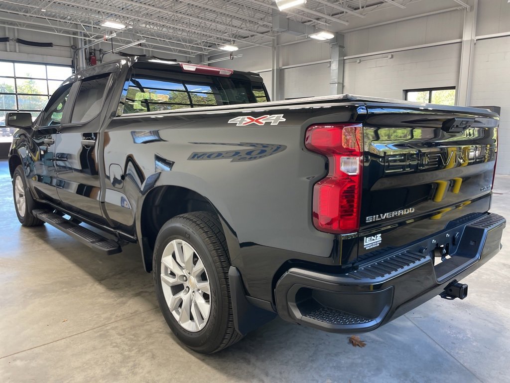 Used 2022 Chevrolet Silverado 1500 Custom image 5