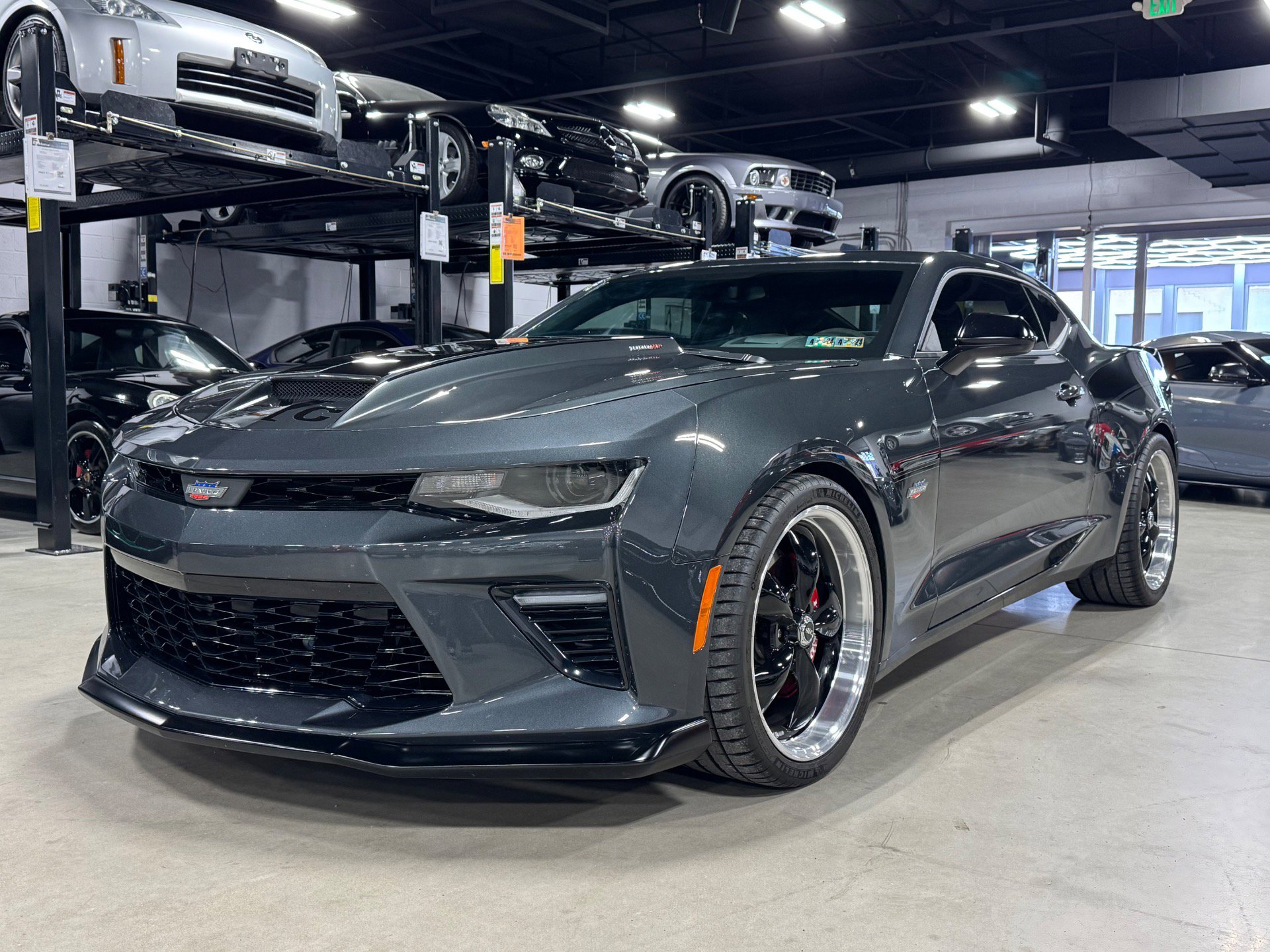 Used 2018 Chevrolet Camaro SS image 36
