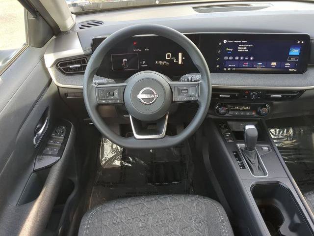 Certified 2026 Nissan Kicks SV image 16