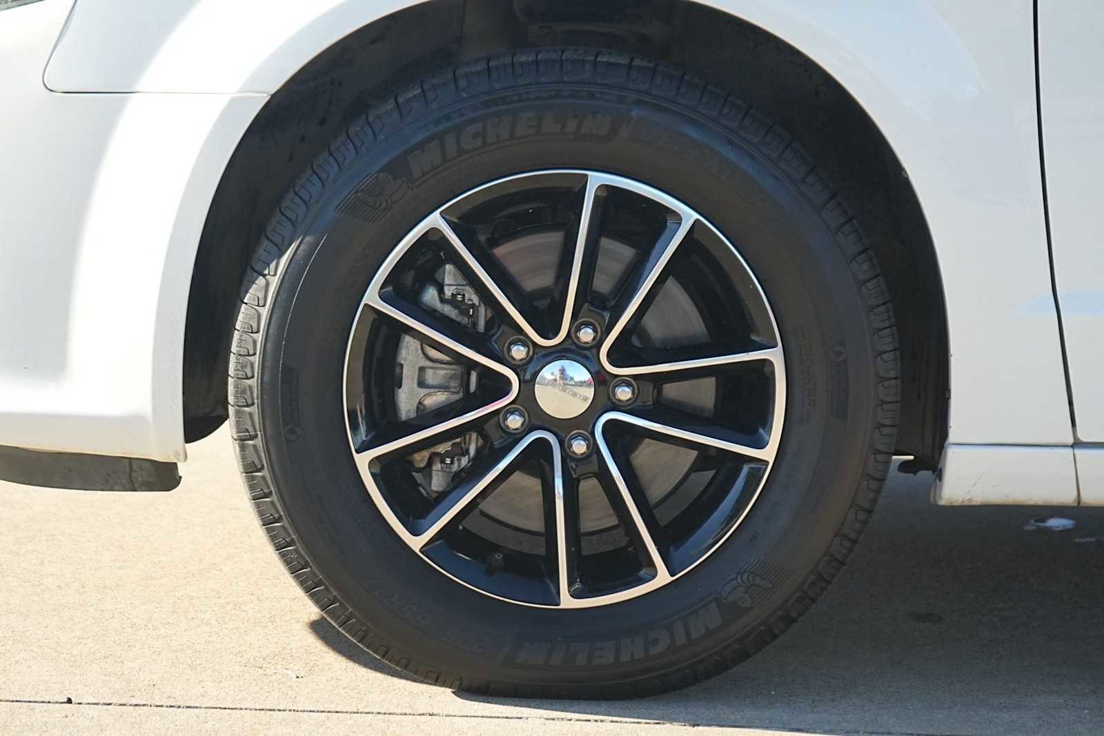 Used 2018 Dodge Grand Caravan GT image 7