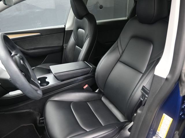 Used 2023 Tesla Model Y Long Range AWD/4WD image 18