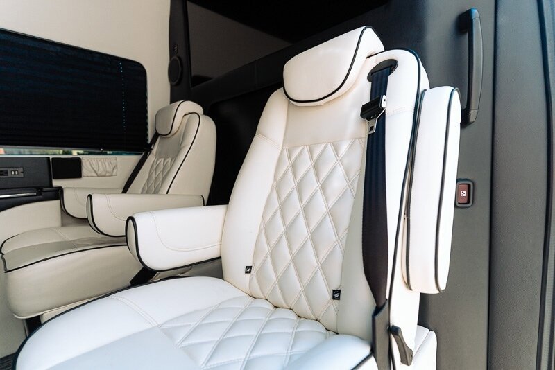 Used 2022 Mercedes-Benz Sprinter 3500 image 22