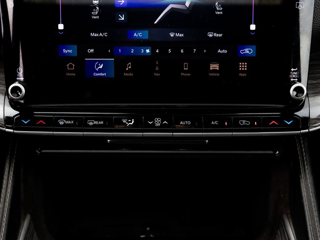 Used 2022 Jeep Wagoneer Series II w/ Premium Group I AWD/4WD image 25