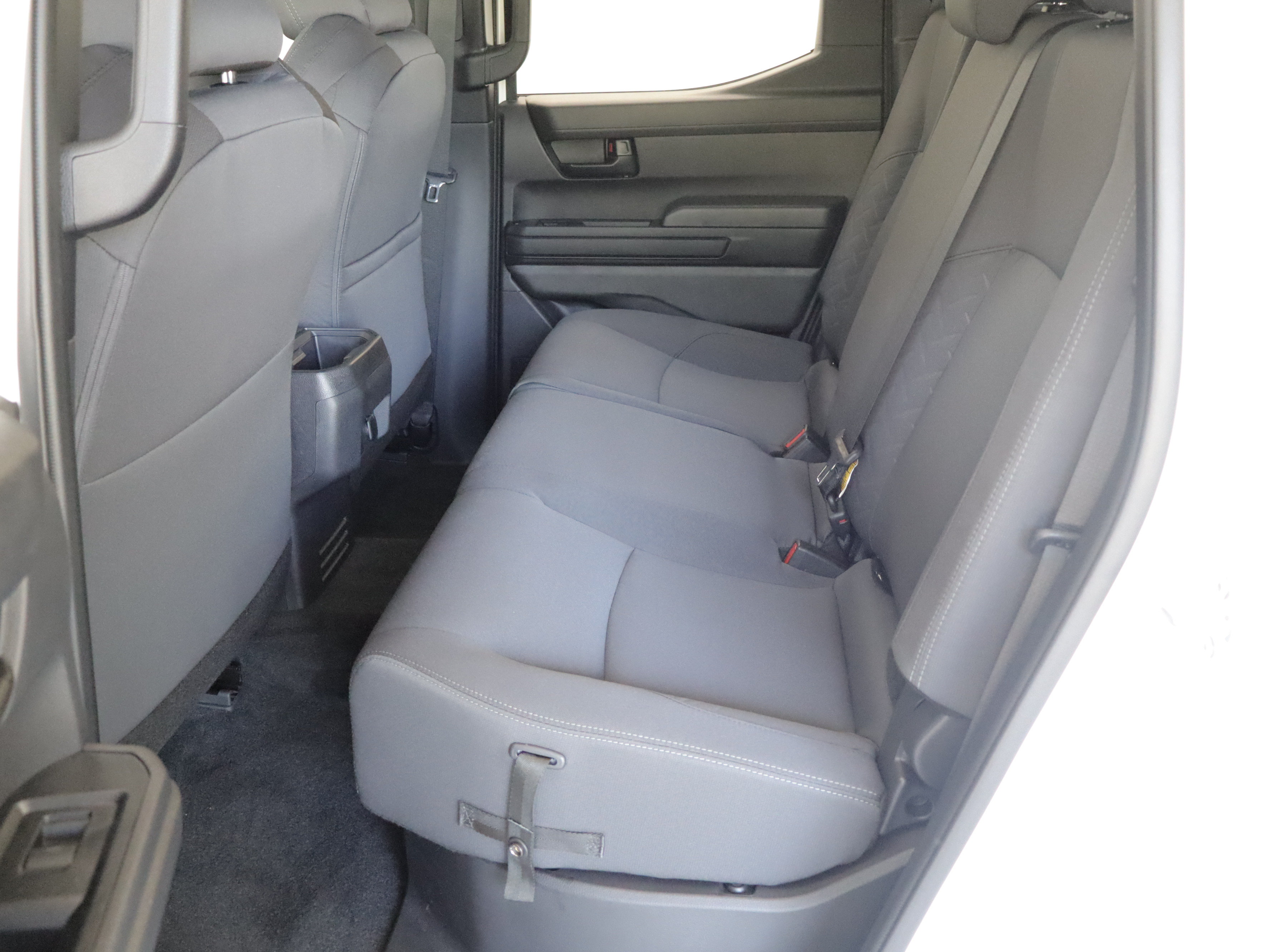Used 2026 Toyota Tacoma SR5 RWD image 8