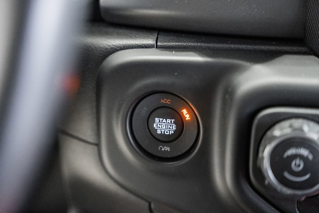 Used 2022 Jeep Wrangler Unlimited Sport image 27