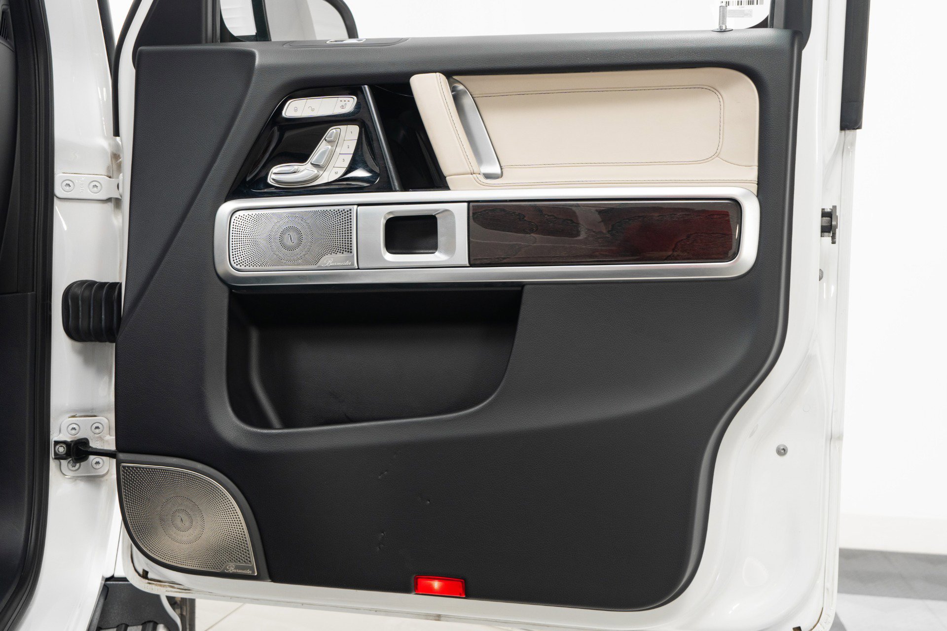 Used 2024 Mercedes-Benz G 550 image 36